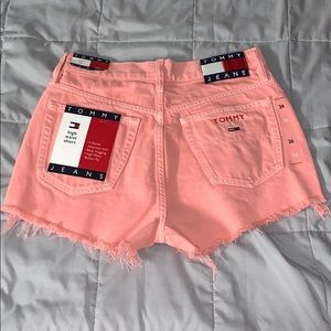 TOMMY JEANS HIGH WAISTED PINK SHORTS